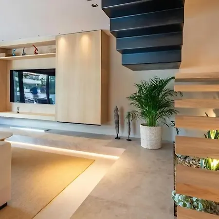 Apartment Beautiful Duplex Penthouse