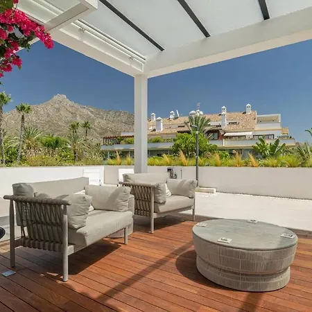 Beautiful Duplex Penthouse Apartment